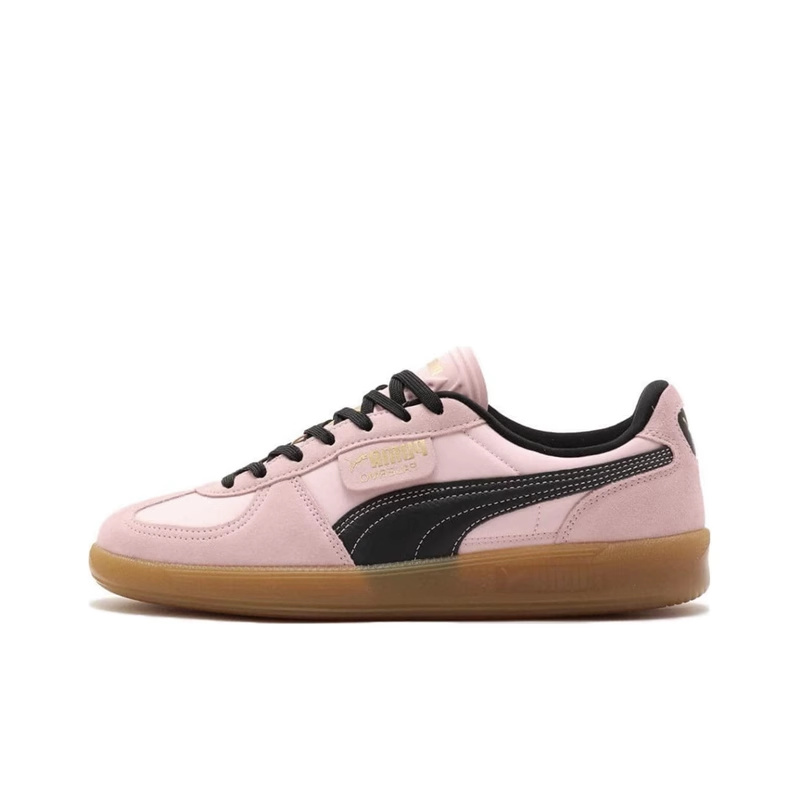 Pink German shoes